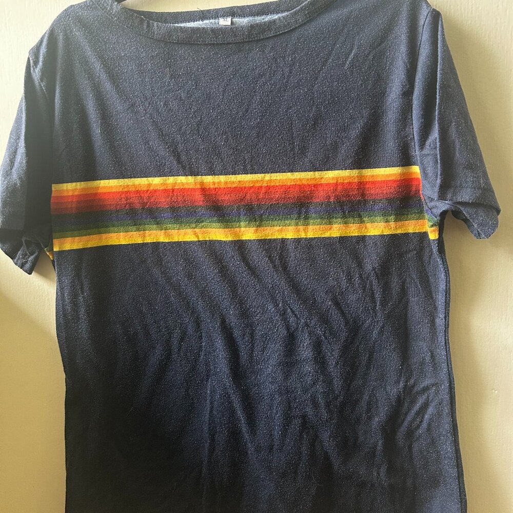 Retro Navy Tee with Rainbow Stripe – Size L